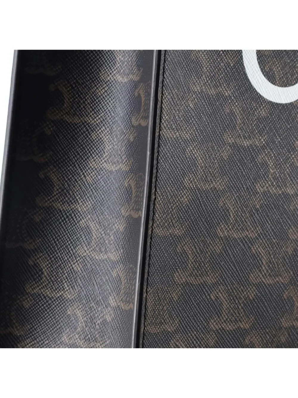 Celine Vertical Cabas Tote Triomphe #260823C11B